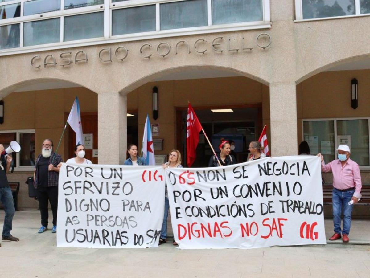 Protesta de trabajadores de ayuda en el hogar en 2024. | LOC