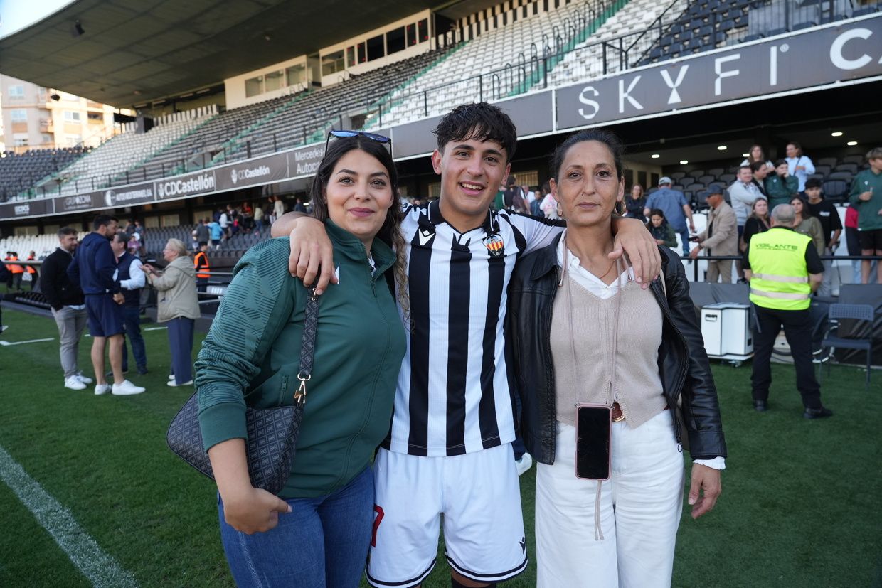 ¡Las mejores imágenes de la celebración del ascenso a Segunda Federación del Castellón B!