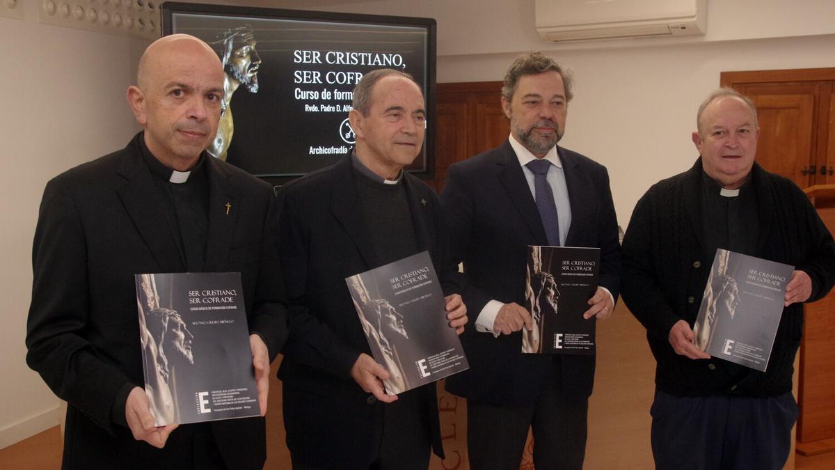 Expiración presenta 'Ser cristiano, ser cofradre. Curso básico de formación cofrade'