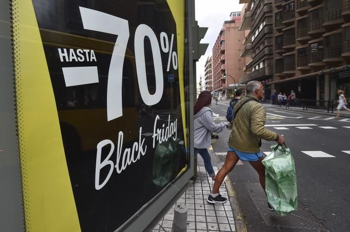 Black friday en la zona comercial de Mesa y López