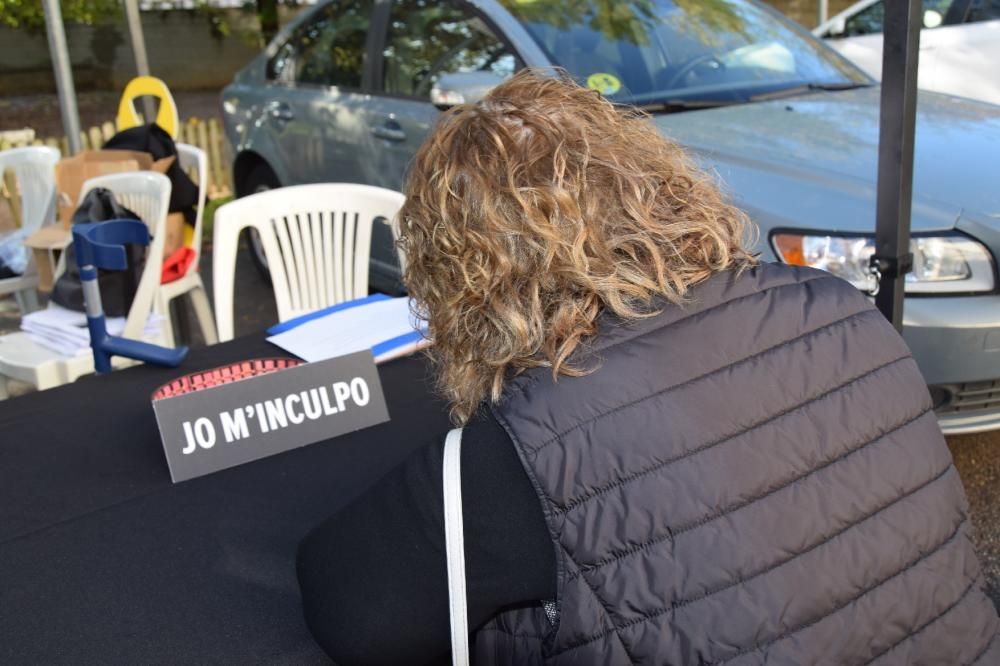 Desenes de persones s'auto inculpen a Berga