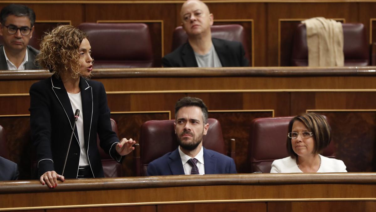 Meritxell Batet, durant la seva intervenció en la sessió de control al Govern. 