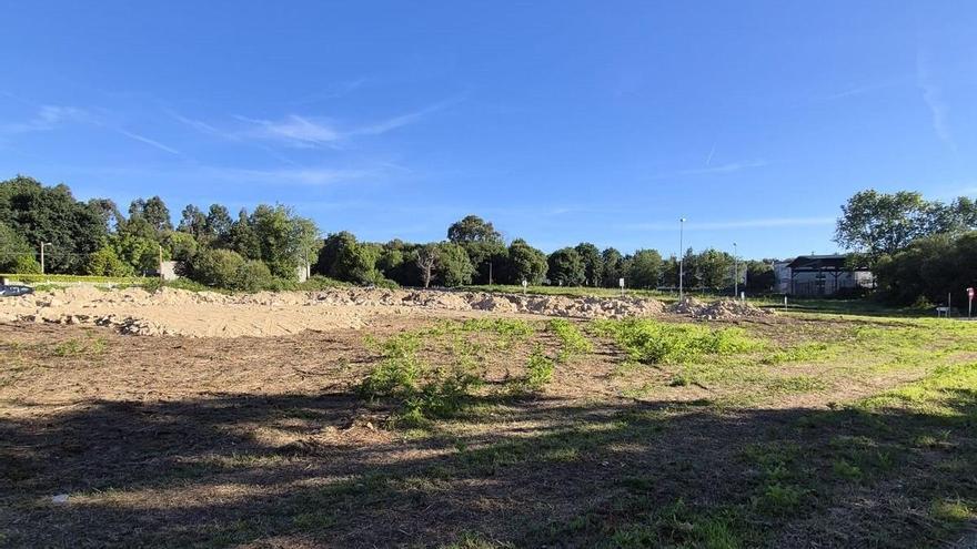 Oleiros avanza en la urbanización de A Pezoca, un proyecto que suma 30.000 metros cuadrados al patrimonio municipal