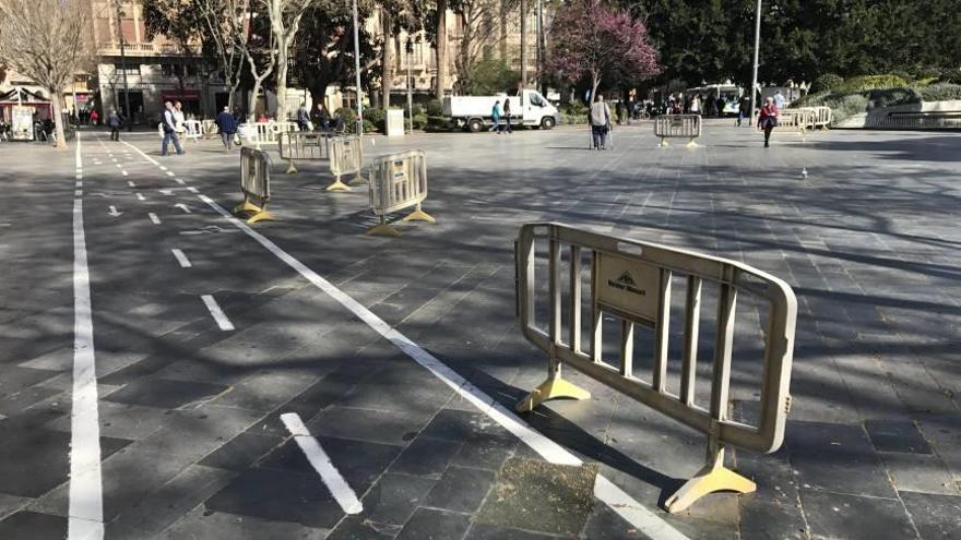 Obstáculos en la Plaza de España