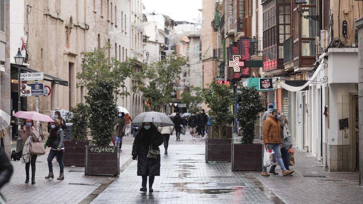 Frío, lluvia y cota de nieve a 600 metros