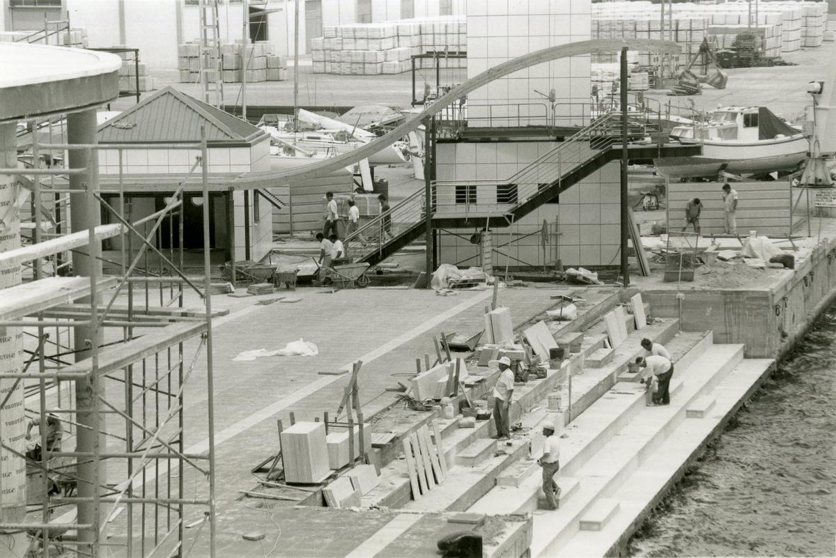 La Plaza del Mar cumple 30 años: así fue una obra que cambió el Grau de Castelló