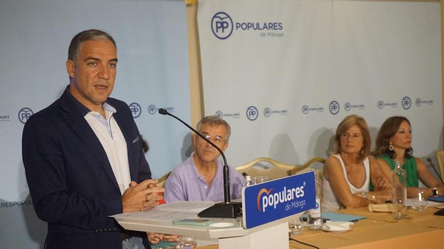 El consejero de Presidencia, Elías Bendodo, ha intervenido en un acto del PP en Fuengirola.