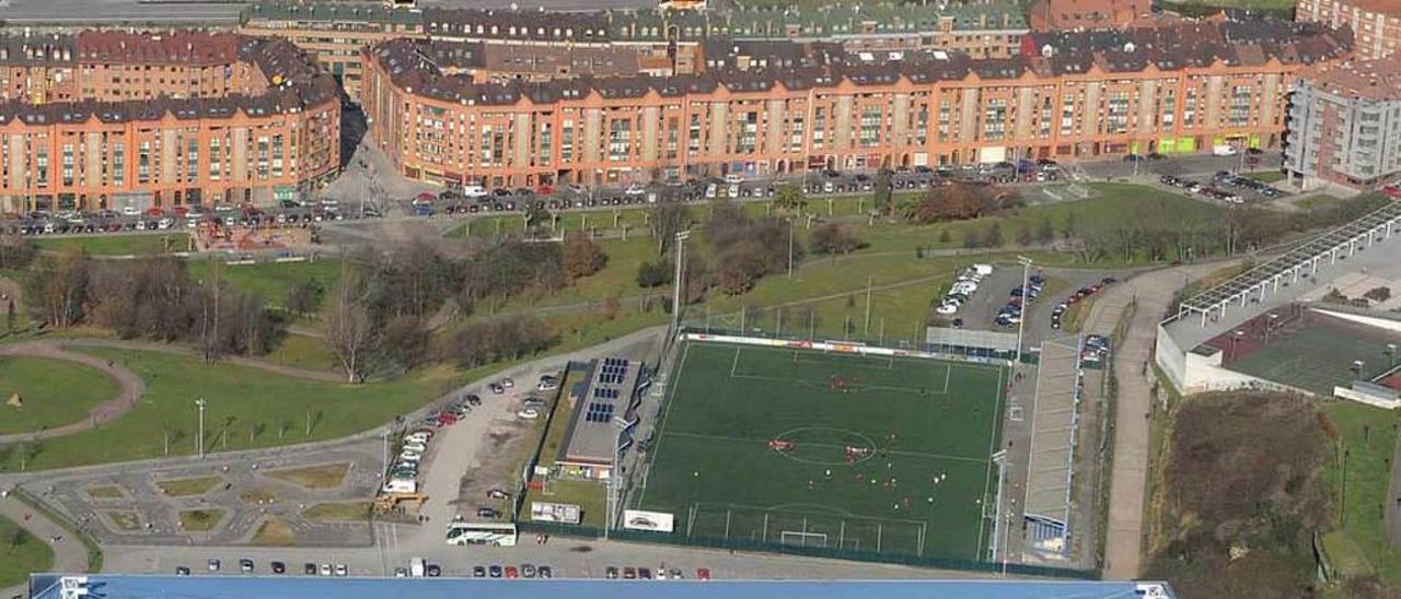 Una imagen aérea del estadio Carlos Tartiere.