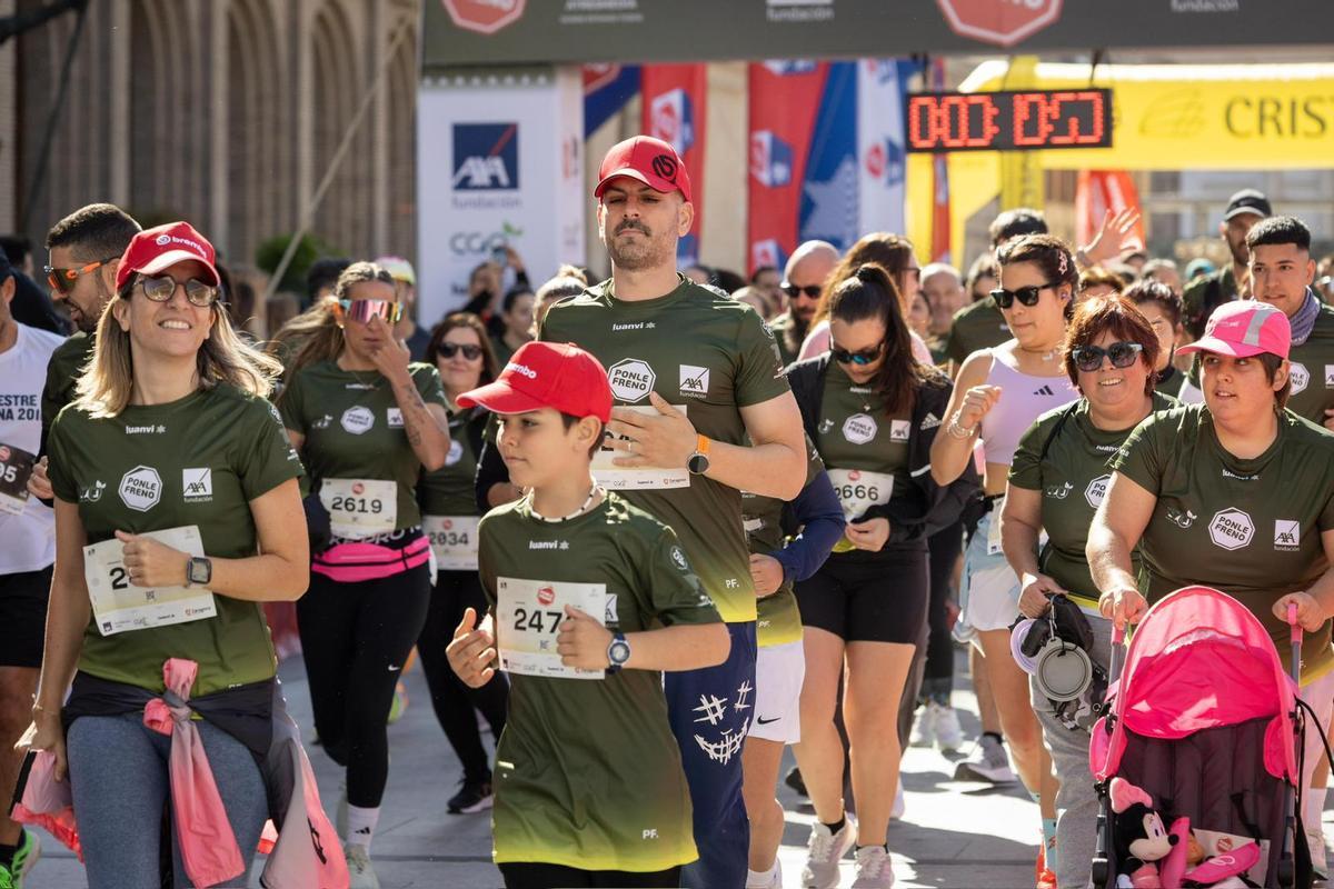 En imágenes | La Carrera Ponle Freno llena las calles del centro de Zaragoza