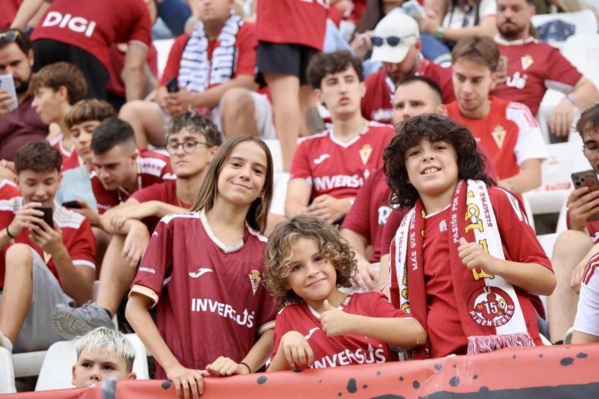 La mejores imágenes de la goleada del Real Murcia ante el Teruel