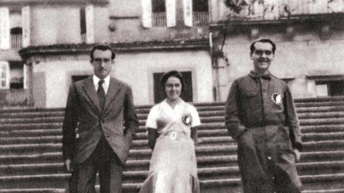 Lorca con integrantes de La Barraca, Arturo Sáenz de la Calzada y Ketty Aguado, en A Quintana