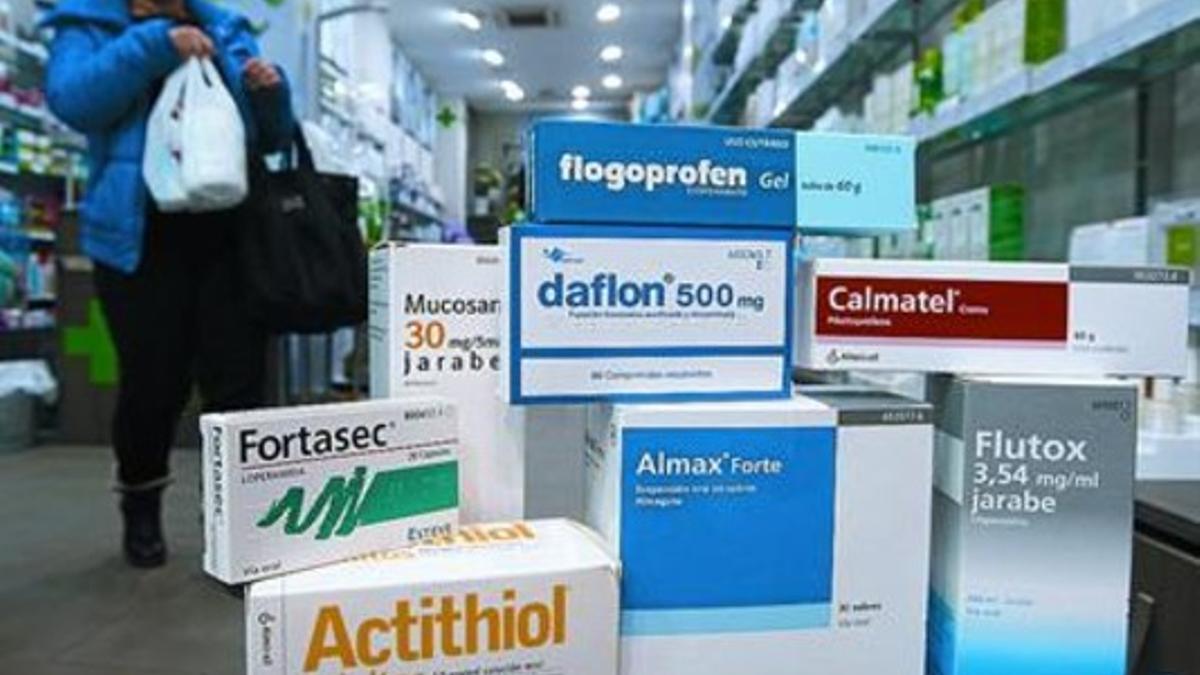 Algunos de los medicamentos desfinanciados que han subido de precio.