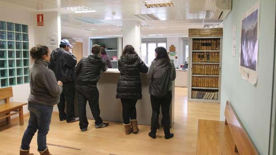 Zona de atención al público del Registro Civil de Ourense.