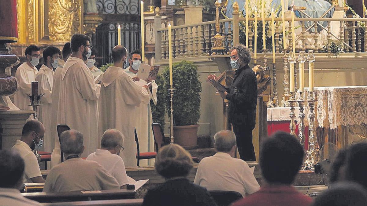 El aforo a la Basílica de Santa María durante las misas estará limitado por las medidas sanitarias.