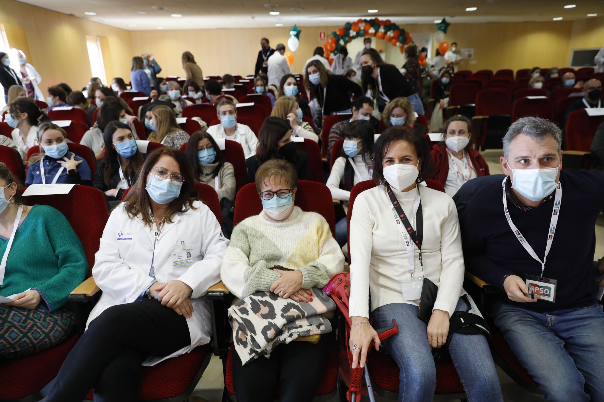 En imágenes: Cabueñes recibe la acreditación como "Centro Comprometido con la Excelencia en Cuidados".