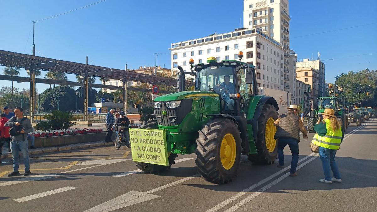 La protesta de los agricultores llega al Centro de Málaga