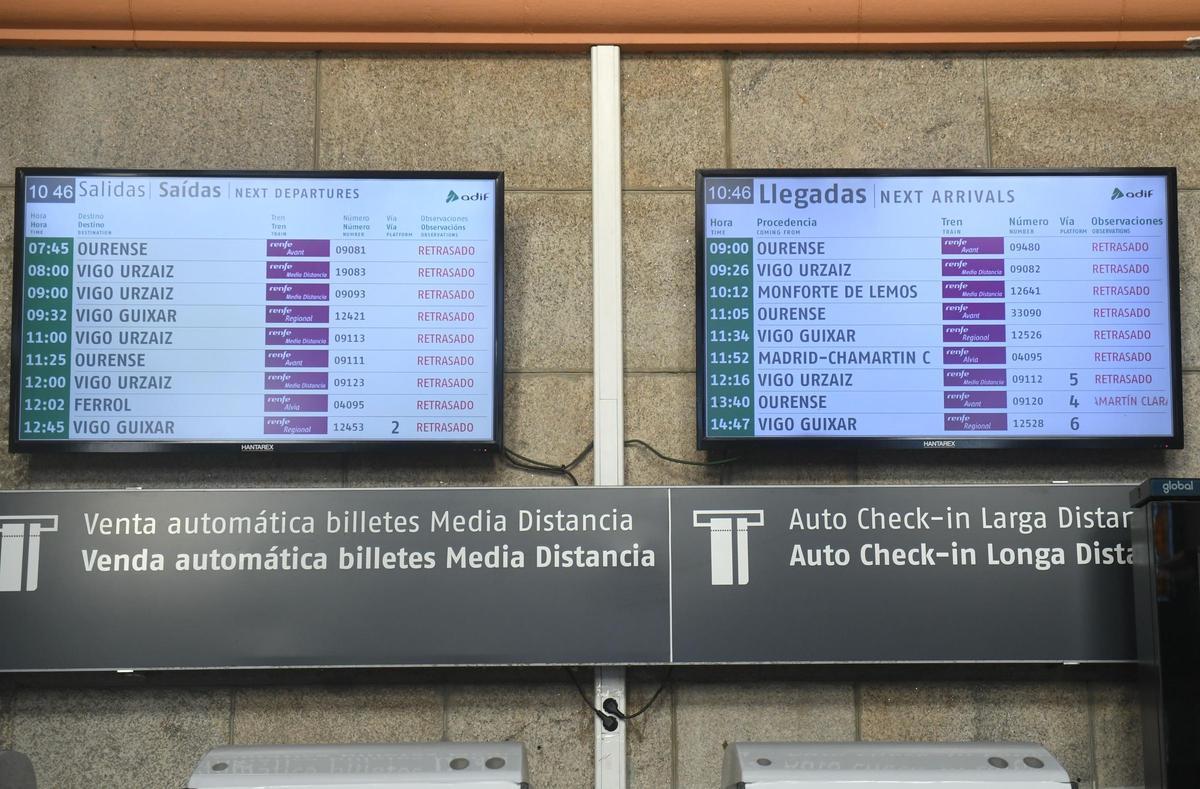 Una avería eléctrica deja sin trenes la estación de A Coruña