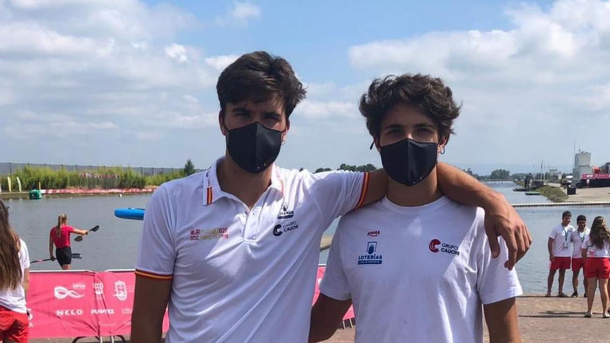 Los hermanos Noel y Diego Domínguez, en el Mundial de Portugal.