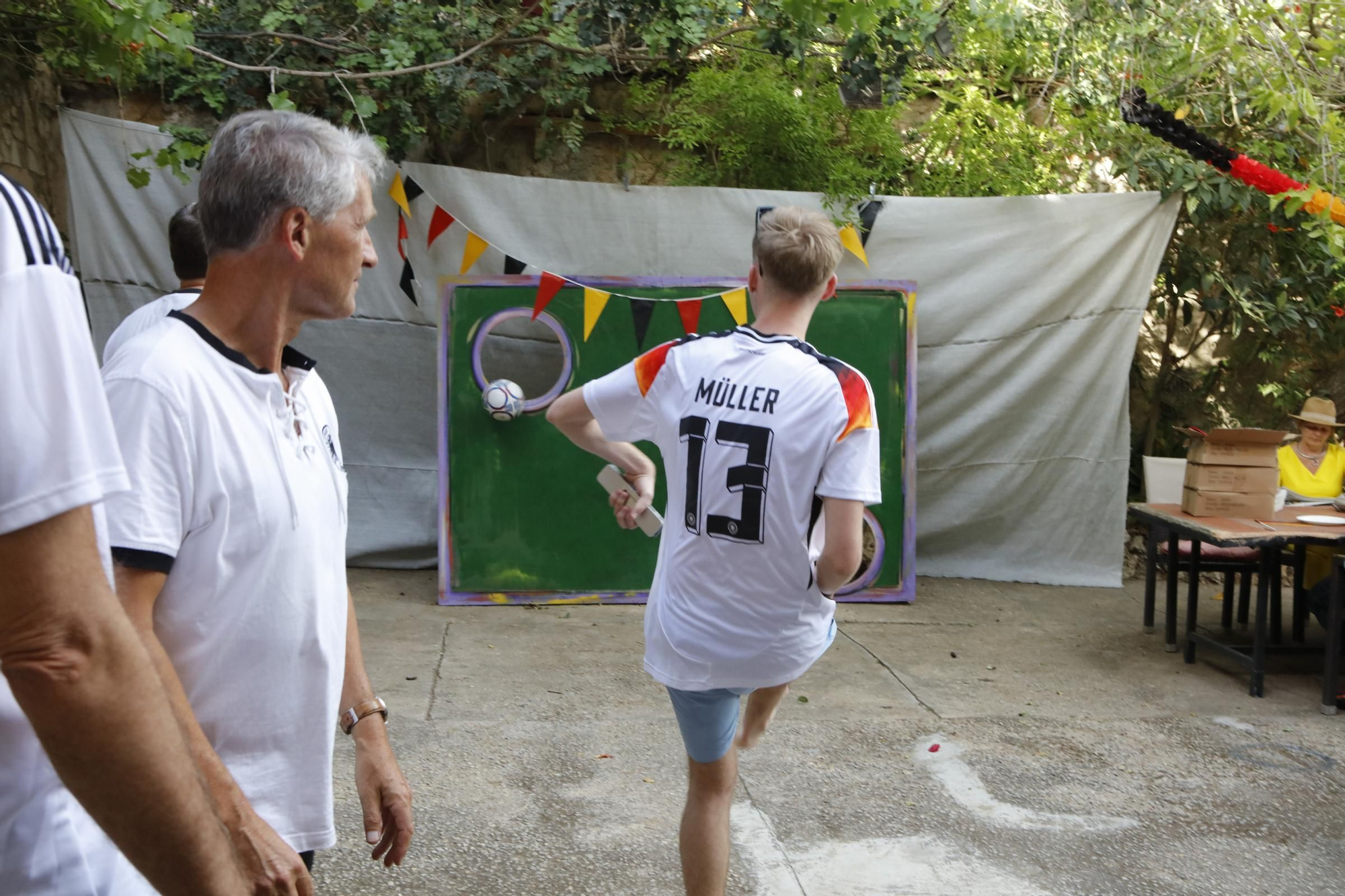 So feierte die deutsche Community auf Mallorca auf der Kulturfinca die EM-Eröffnung