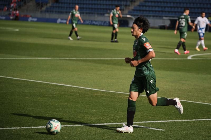 Encuentro entre el CD Tenerife y el RC Deportivo