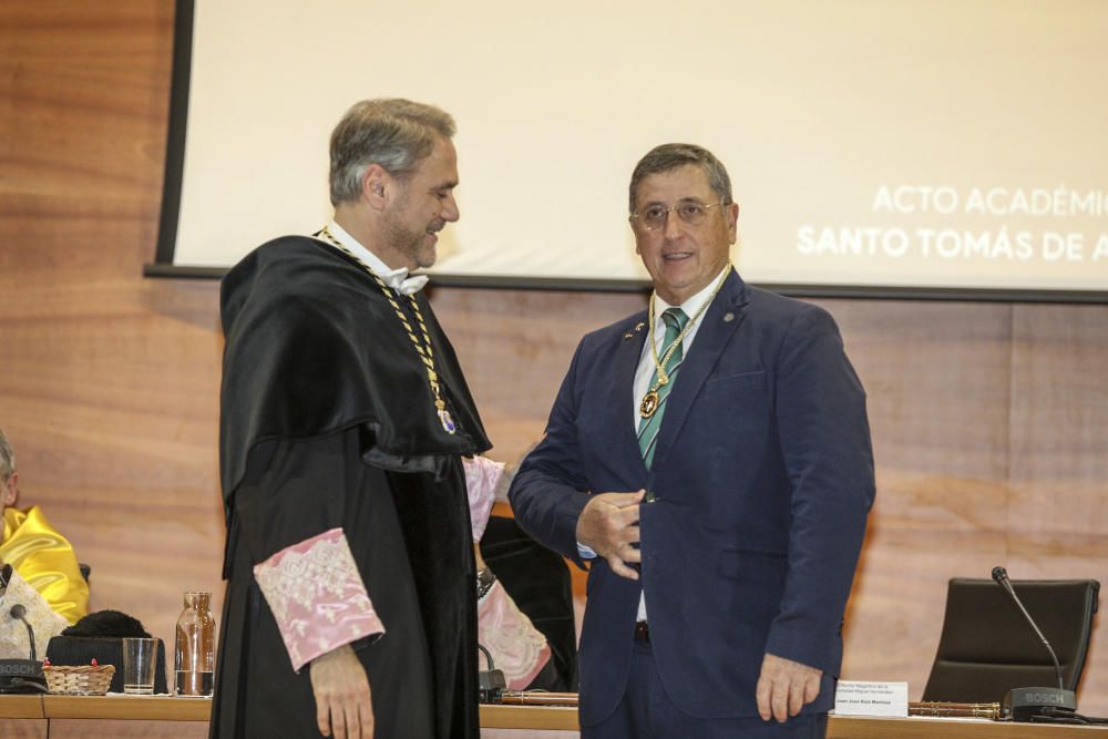 La UMH inviste doctor honoris causa a Ramón Lobo
