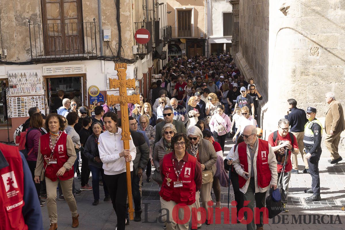 La vicaría de Cartagena, la UCAM, junto a asociaciones y peregrinos de toda España se ponen a los pies de la Vera Cruz