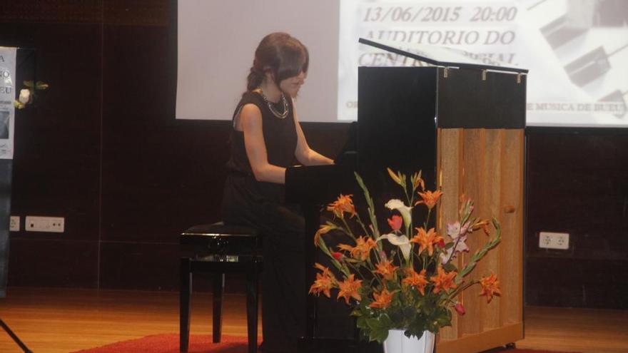 Un concierto de la anterior gala, en el Centro Social do Mar de Bueu.// Santos Álvarez