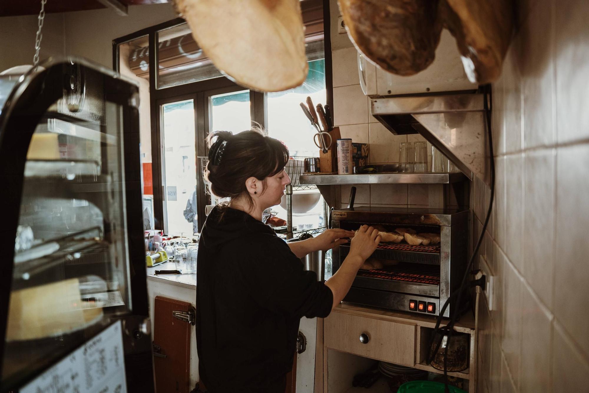 Así es el bar Vista Alegre, punta de lanza en el barrio de Bons Aires