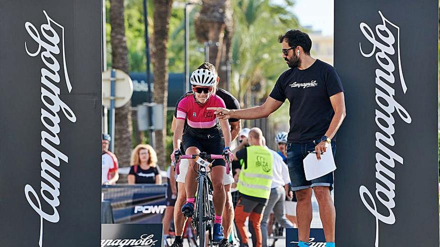 Silvia Rubio a punto de tomar la salida. | J. I.