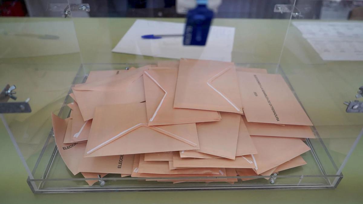 Urnas el pasado 21D en Extremadura.