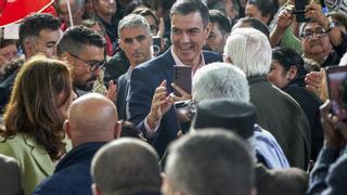 Sánchez apretará en la fase final de la campaña para atraer a su 15% de indecisos