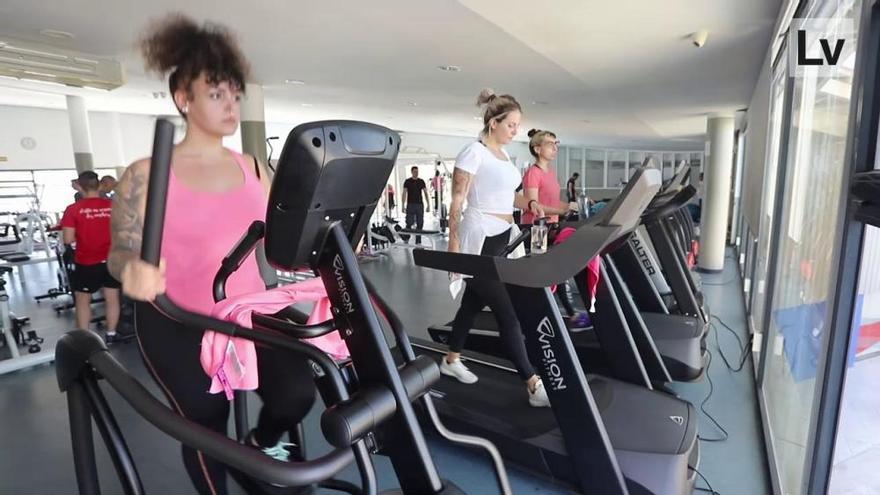 Nuevas máquinas en el gimnasio del polideportivo municipal Les Pereres de Xàtiva