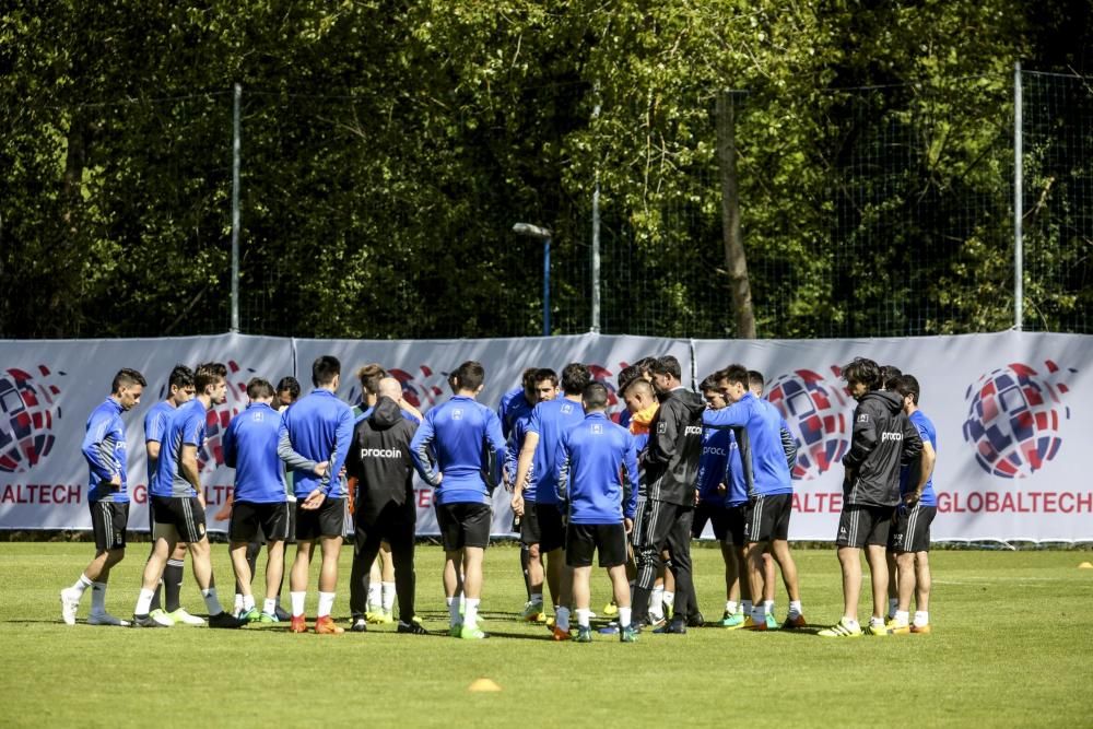 Entrenamiento del Real Oviedo 19/04/2017