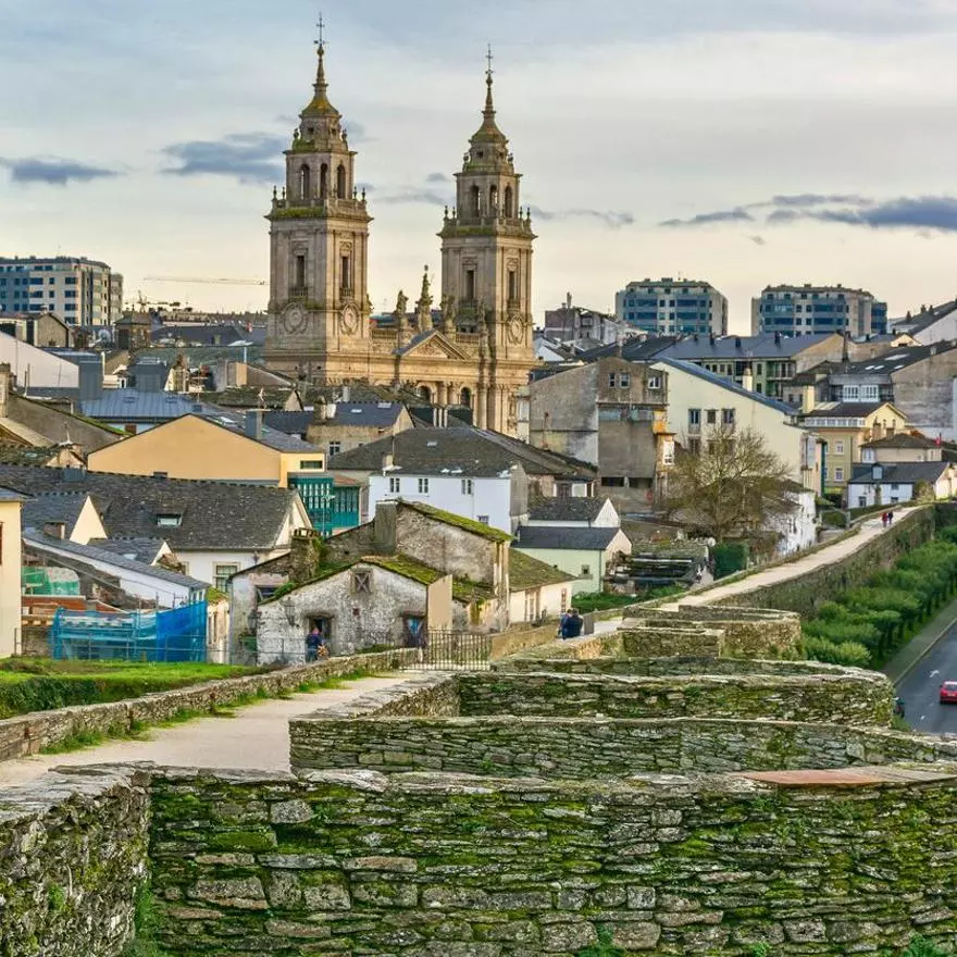 La única muralla romana del mundo que se conserva por completo está en España: es Patrimonio de la Humanidad