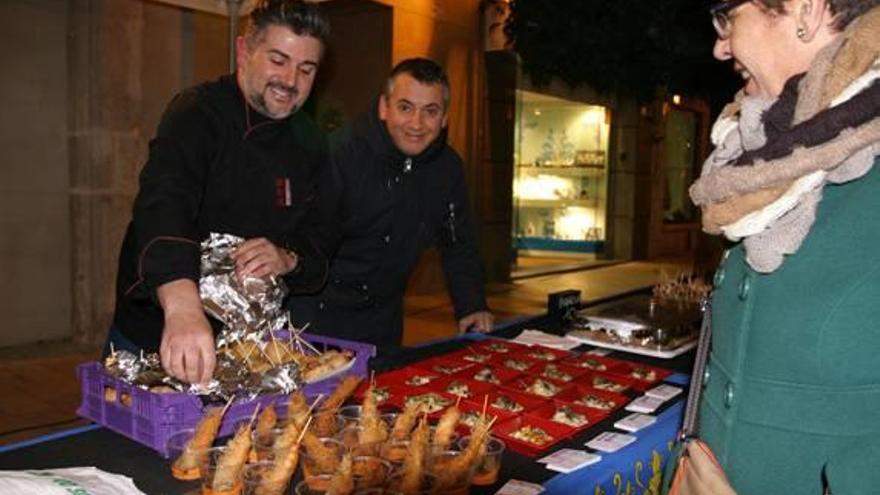 Benicarló inicia la Fiesta de la Alcachofa con pinchos