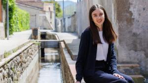 Elise Alonso, Premi Europa Jove convocat per la Comissió Europea: «Em va impactar saber que a Catalunya un de cada tres nens són pobres»