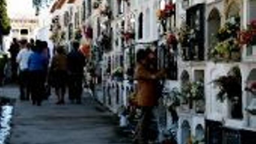 El cementerio nuevo sólo dispone de espacio para los próximos 6 u 8 años