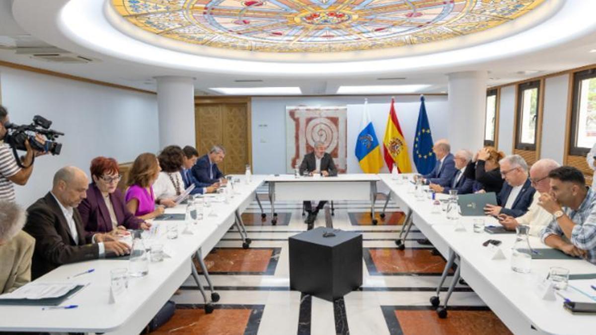 Reunión del Consejo Asesor del Presidente, este lunes en la capital grancanaria.