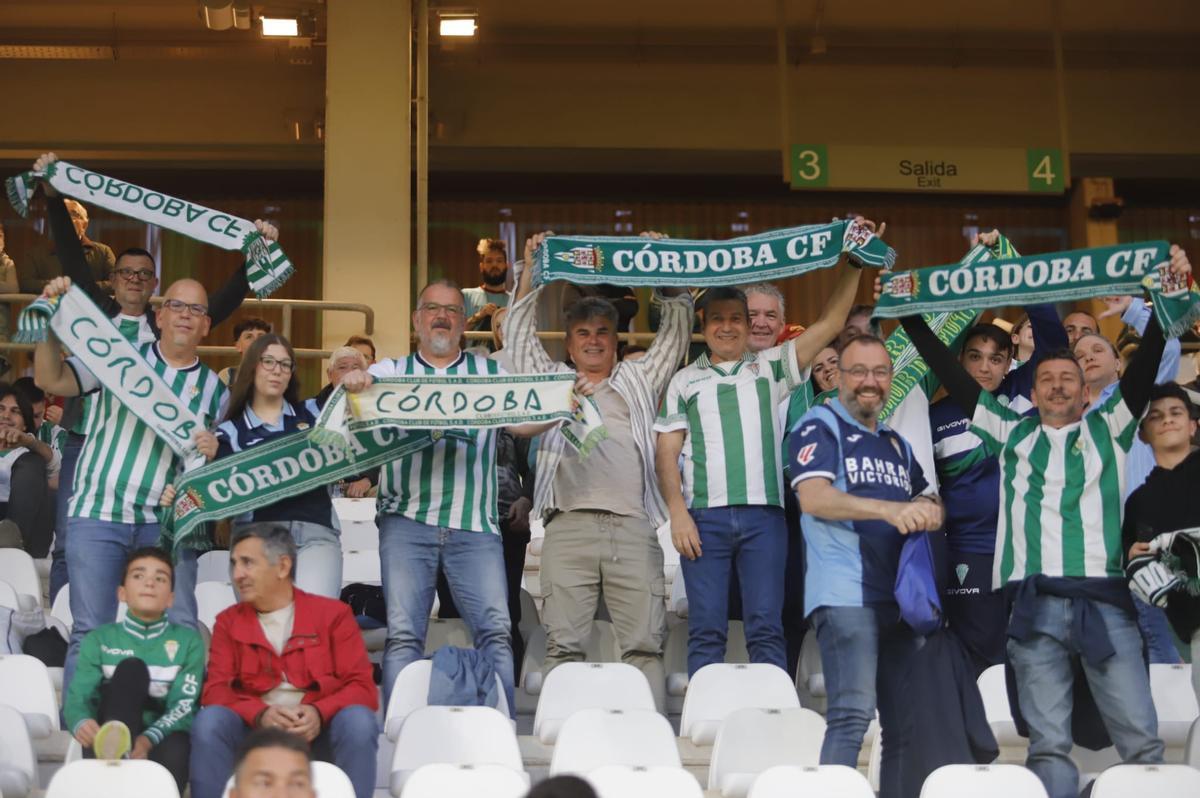 Córdoba CF-Real Zaragoza | Las imágenes de la afición en El Arcángel