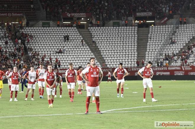 Así fue el encuentro del play off del Real Murcia y el Nástic en la lucha por el ascenso