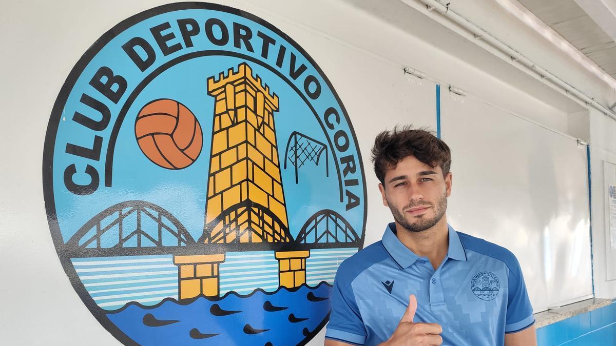 Alberto Moreno, esta semana en La Isla de Coria.