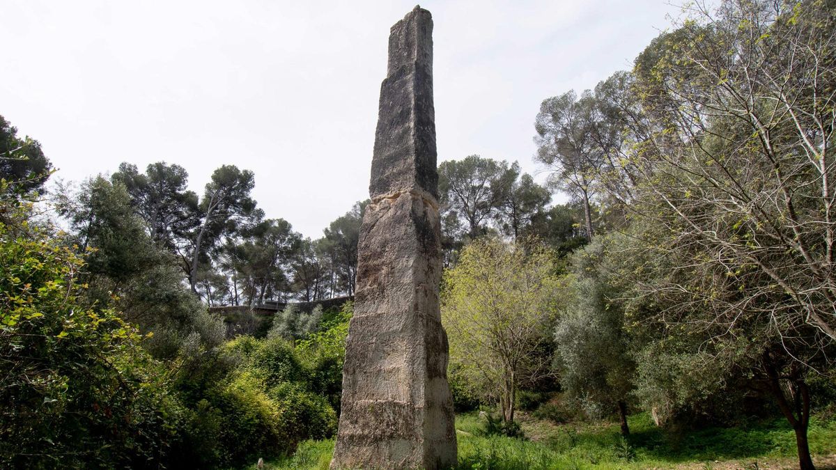 La icónica aguja del Mèdol, símbolo de la cantera romana de Tarraco.