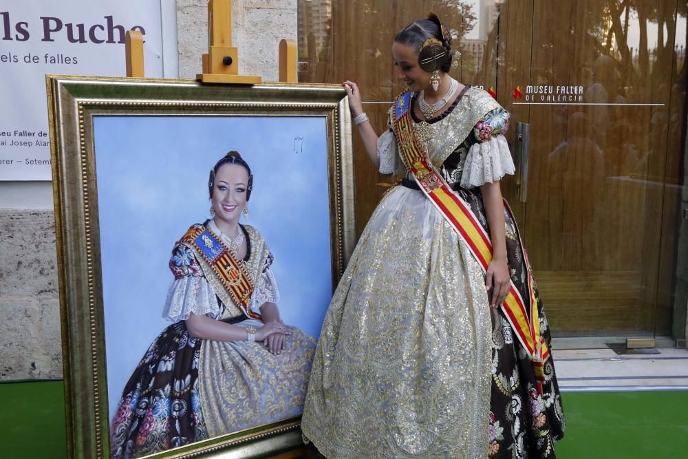 Entrega de los ''ninots indultats'' y del retrato de la FM de València