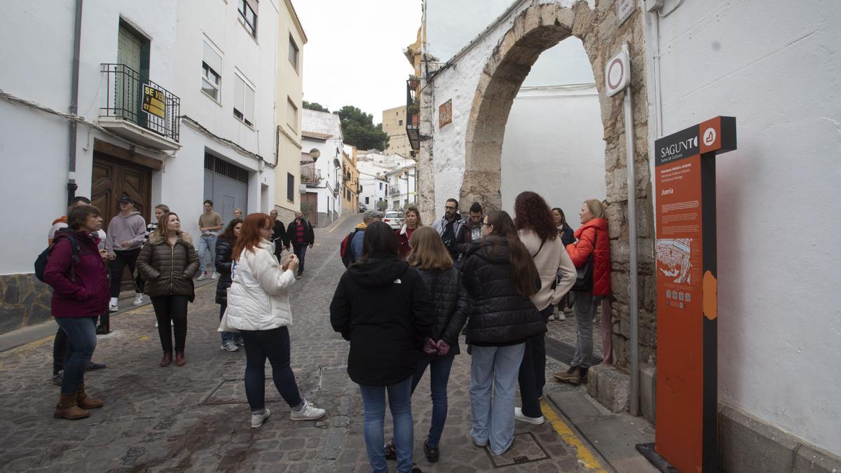 Viista guiada a la Ciutat Vella de Sagunt.