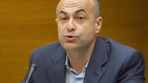 El exjefe de seguridad de Ferrocarrils de la Generalitat Valenciana Arturo Rocher, durante su declaración.