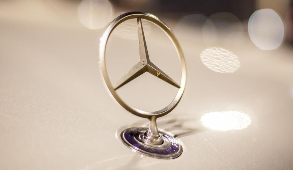 Mercedes-Benz.