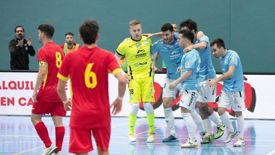 Celebración de un gol. | VICENT MARÍ