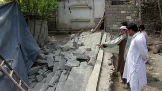 Un terremoto en Afganistán se salda con al menos 13 muertos