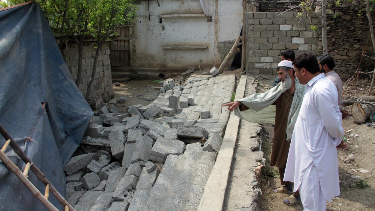 Un fuerte terremoto sacude a Afganistán y Pakistán