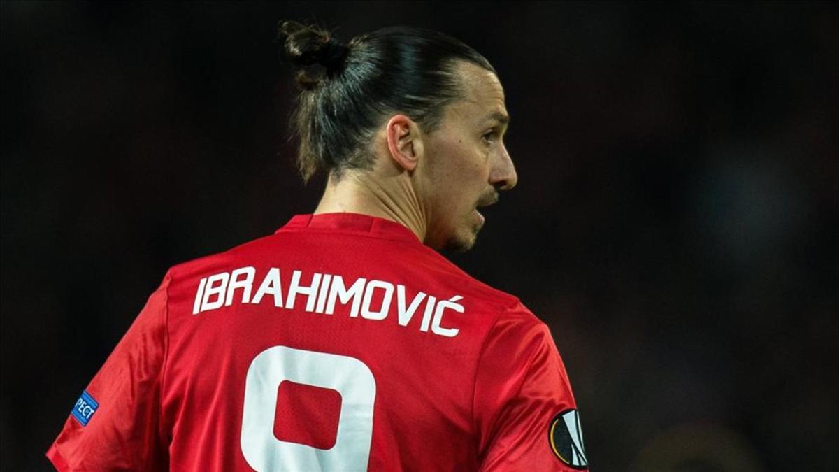 Ibrahimovic se recupera de su grave lesión en las instalaciones del United